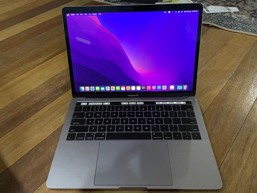 MacBook Pro 13” with touch bar (Category: Laptops & Notebooks) located in Mandaue City. Submitted by isabelle915 (Listing ID 1251620232, Image 1). Description: Rarely used MacBook Pro 13 with Touch Bar. Perfect condition and newly formatted. Meet up welcome to check out the item. RFS: upgrade to 16”.