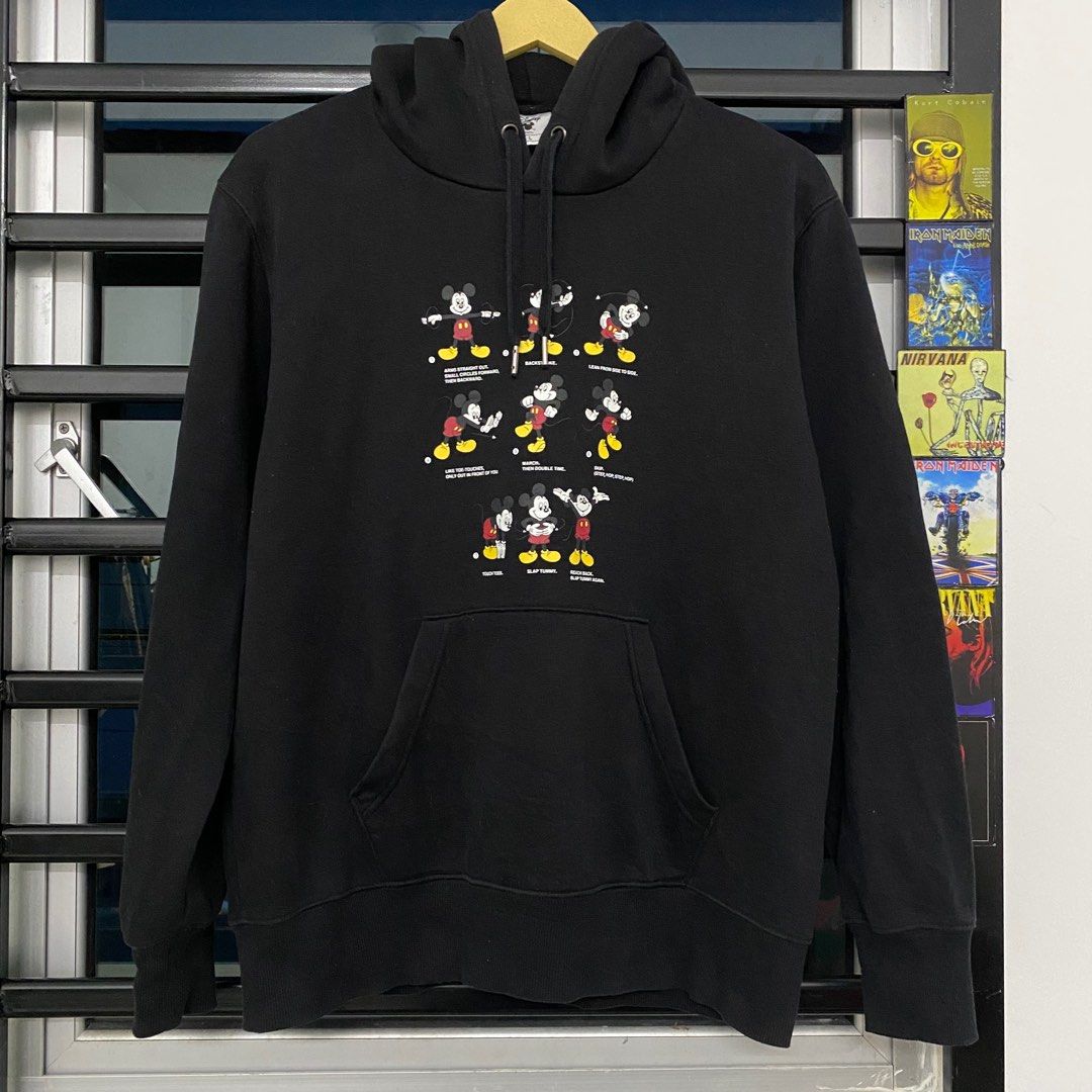 Champion sweater end credits store