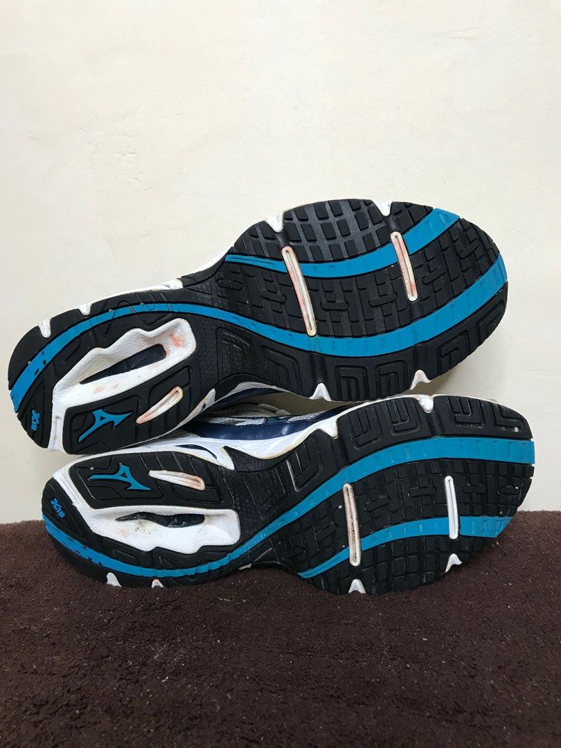 Mizuno Wave X10 Mens Size 9.5
