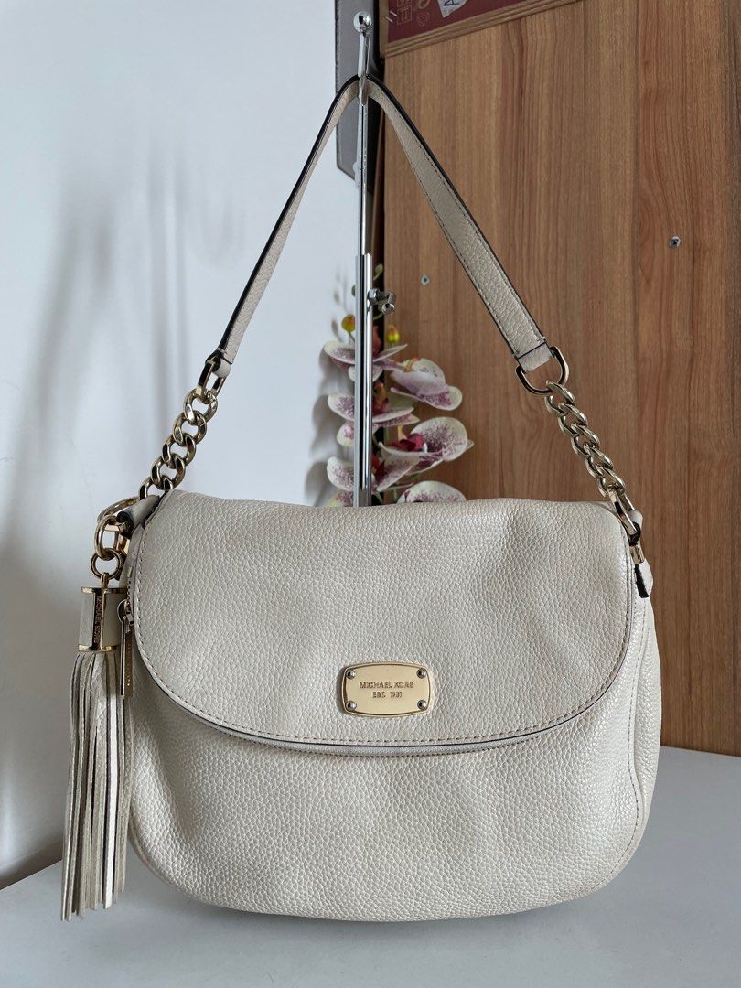 Mk bedford shoulder clearance bag