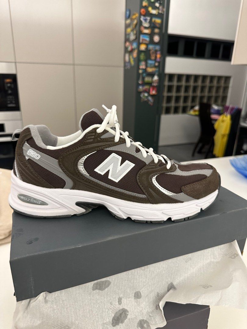 New Balance 530s Brown