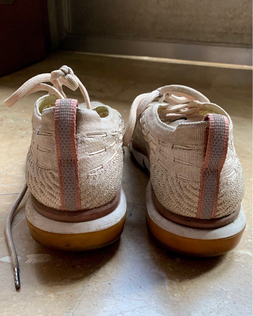 Nike training air zoom fearless trainers top in rose gold