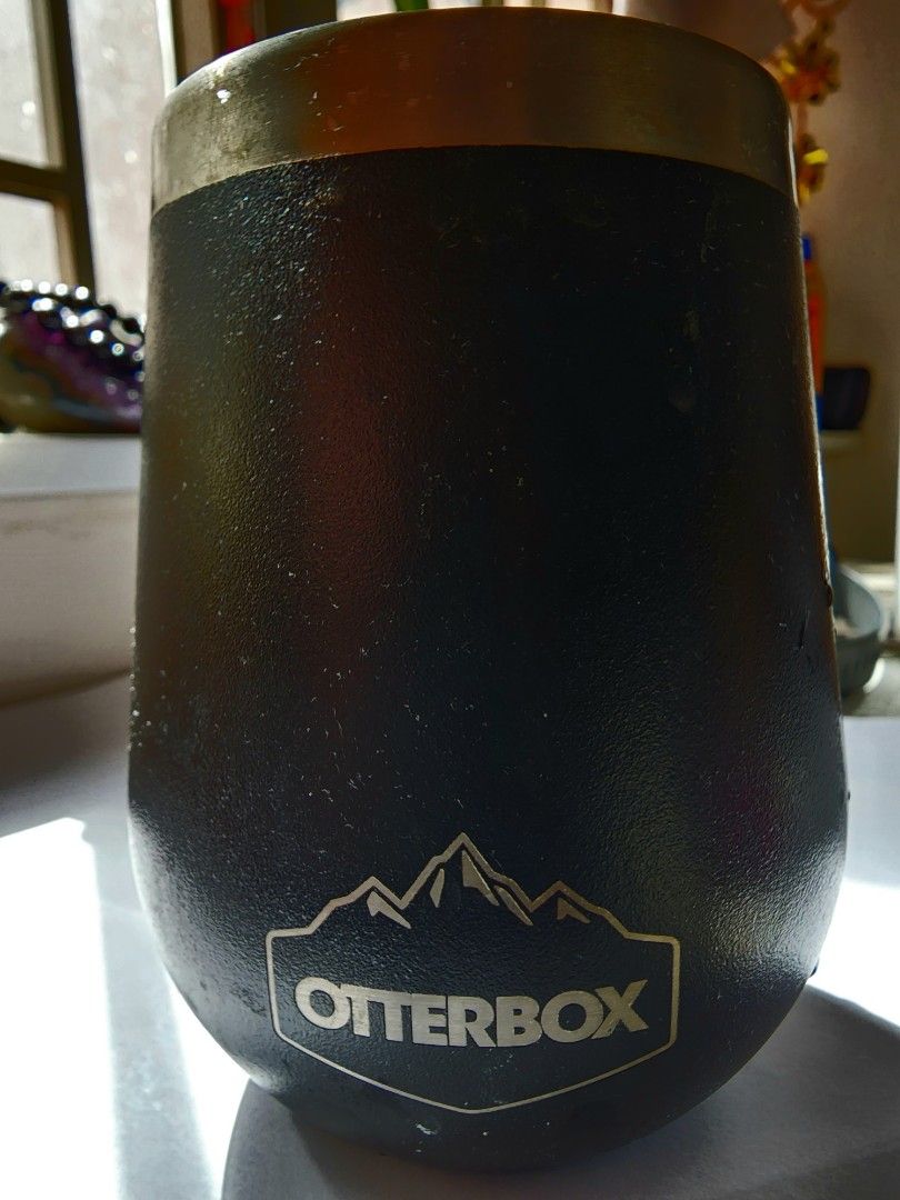 10 oz Otterbox Elevation Wine Tumbler