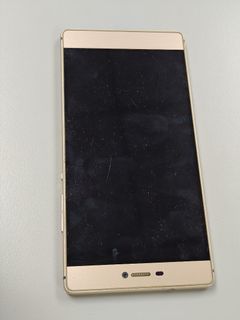 華為P8