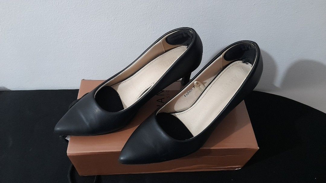 Parisian black shoes heels price best sale