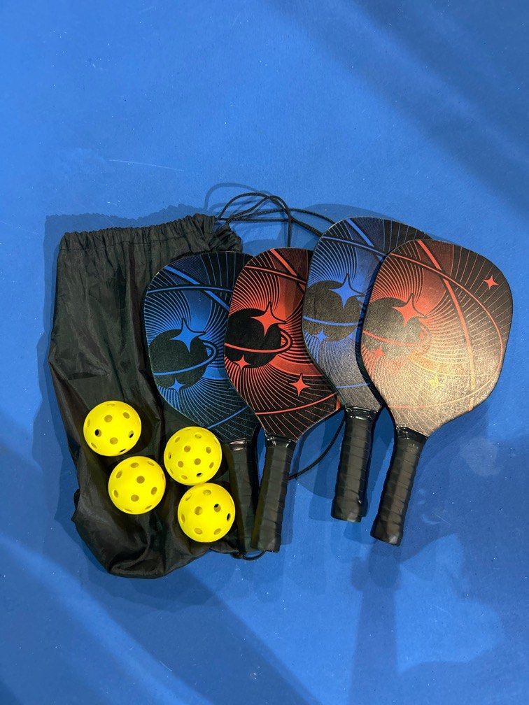 Pickleball set (4 bats 4 balls) , Sports Equipment, Sports & Games, Racket & Ball Sports on