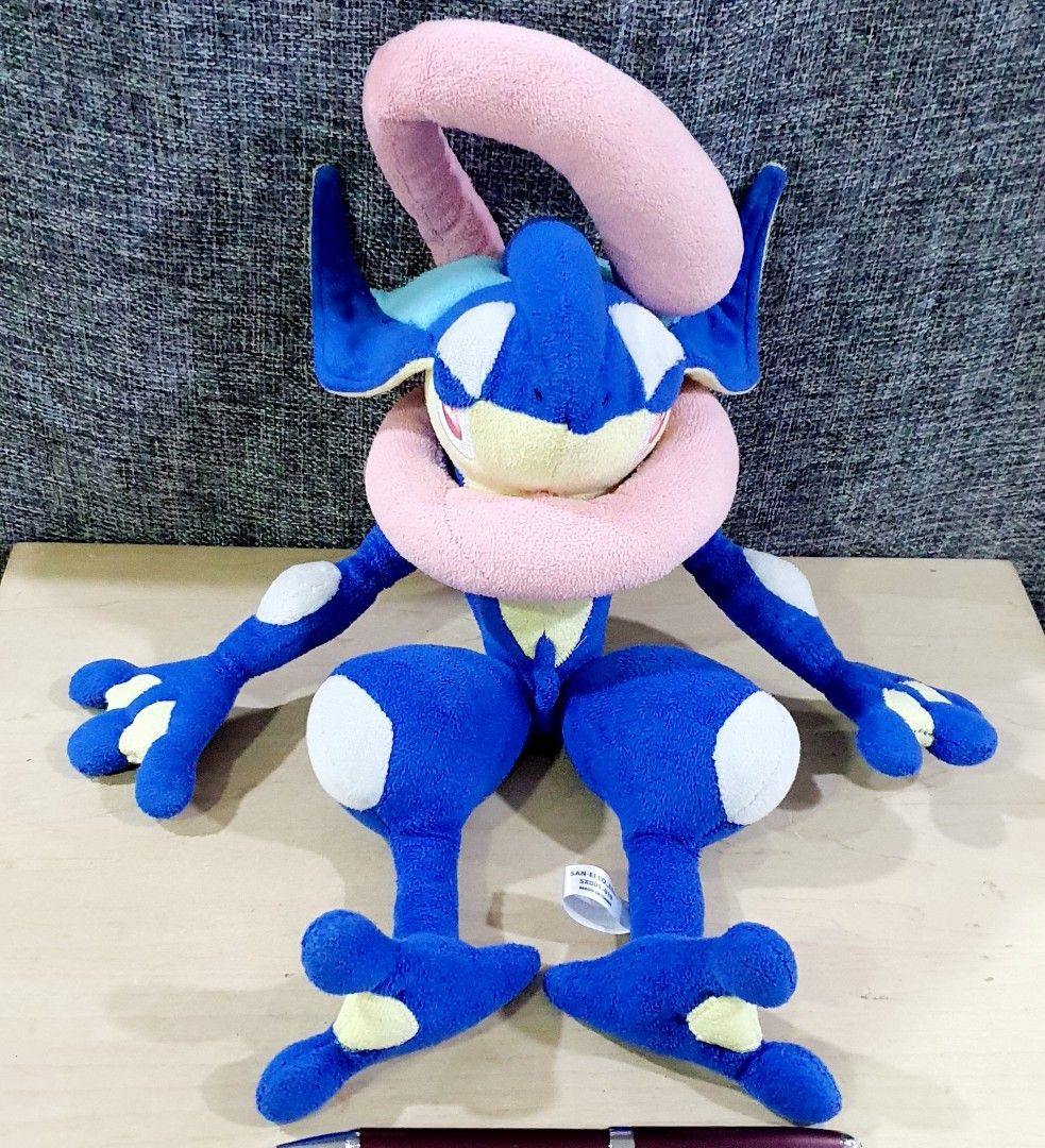 Ash greninja plush 2025 walmart