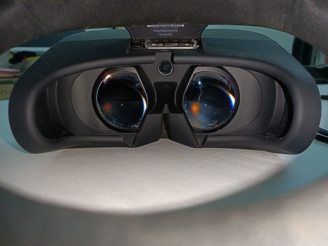 PSVR 1 complete set Dreams Universe Motion Controllers Video