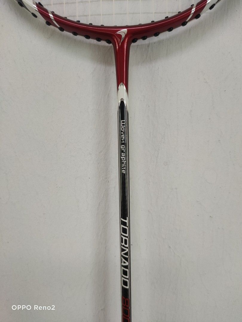 Racket fly power tornado 800, Sports Equipment, Sports and Games, Racket and Ball Sports on Carousell