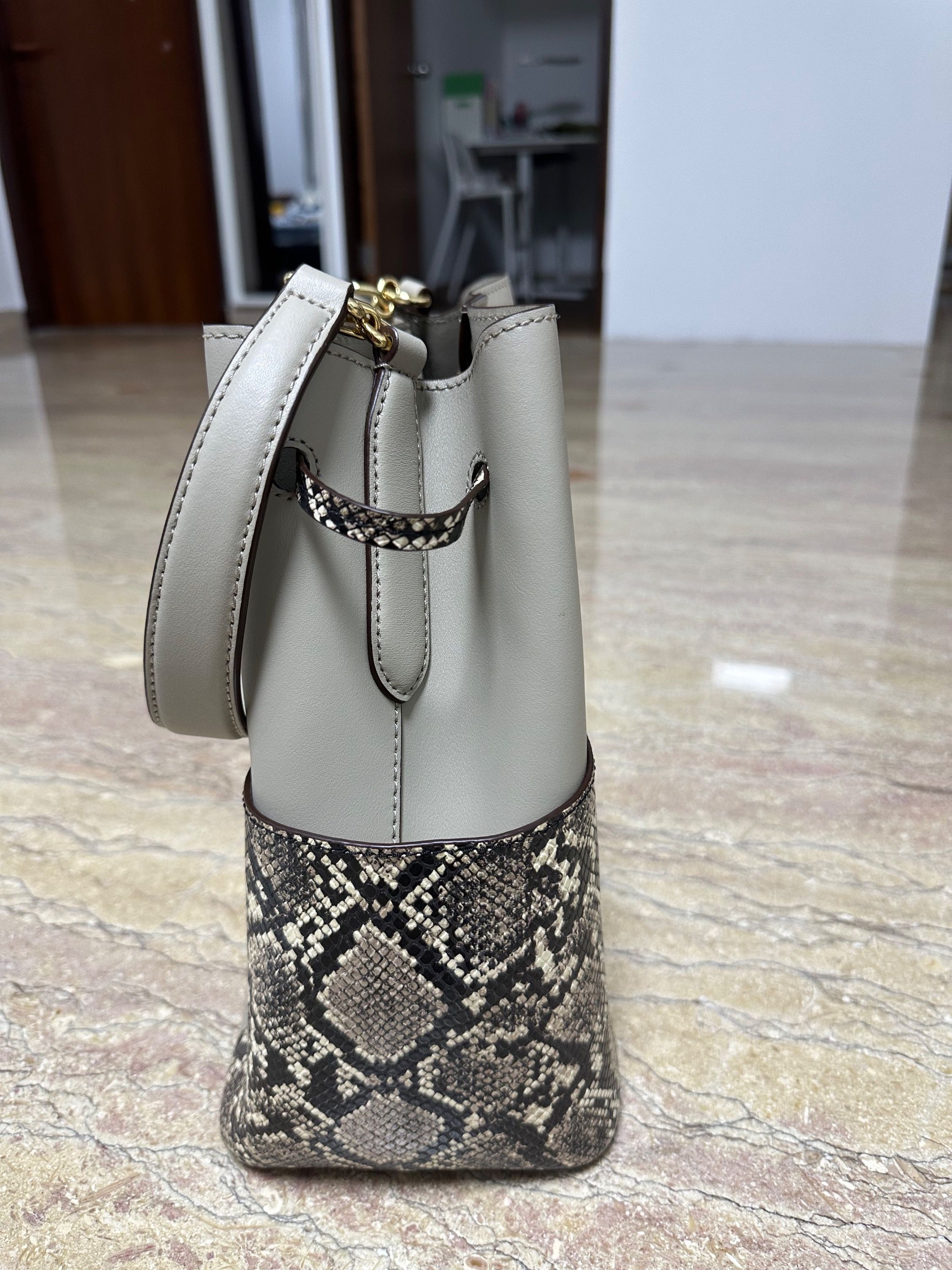 Ralph lauren hotsell drawstring bag