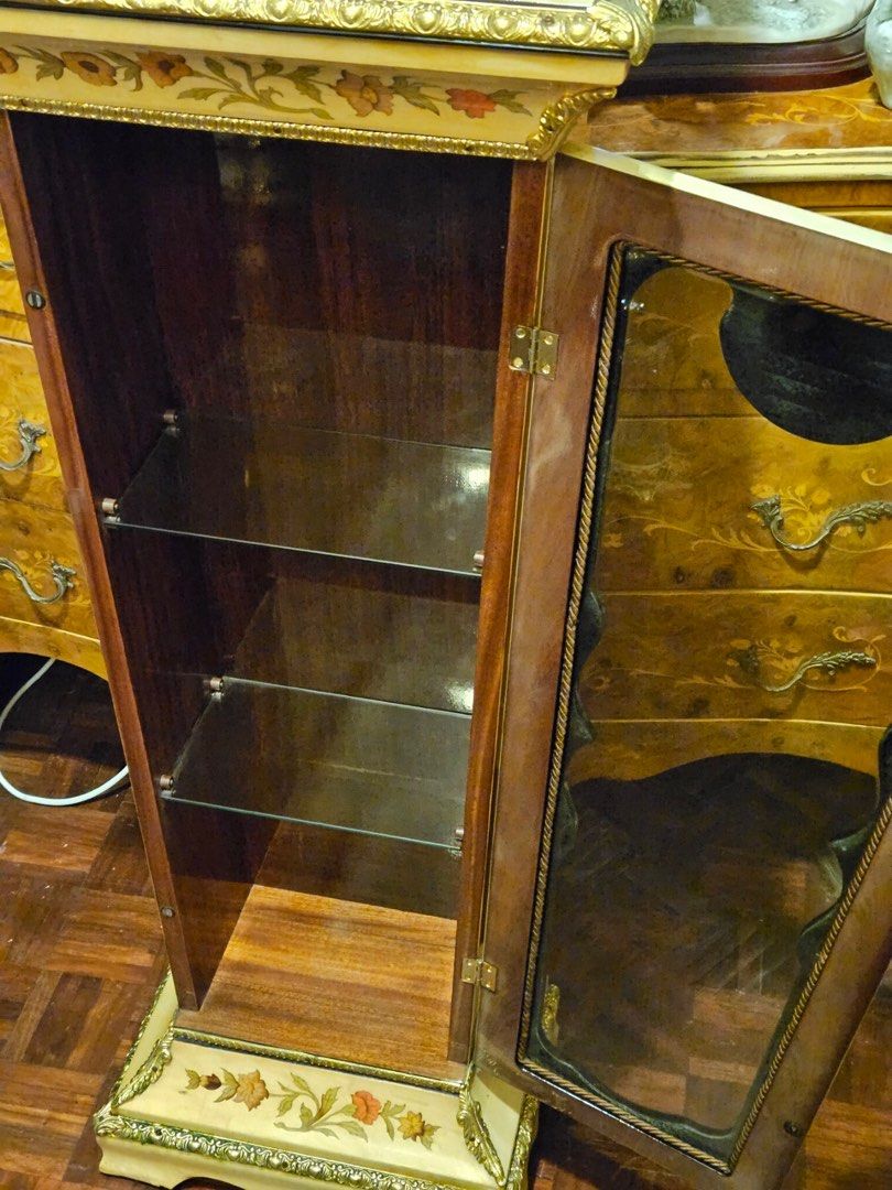 Le Ore Italian Grandfather Clock (Category: Clocks) located in Makati City. Submitted by turnintocash (Listing ID 1251482470, Image 3). Description: height 74 inches width 18 inches depth 10 inches.