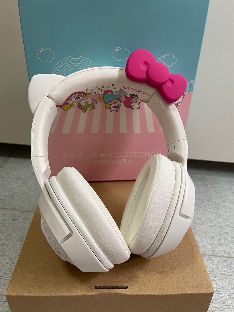 Razer x Sanrio Hello Kitty Kraken BT Wireless Headset Special Limited  Edition