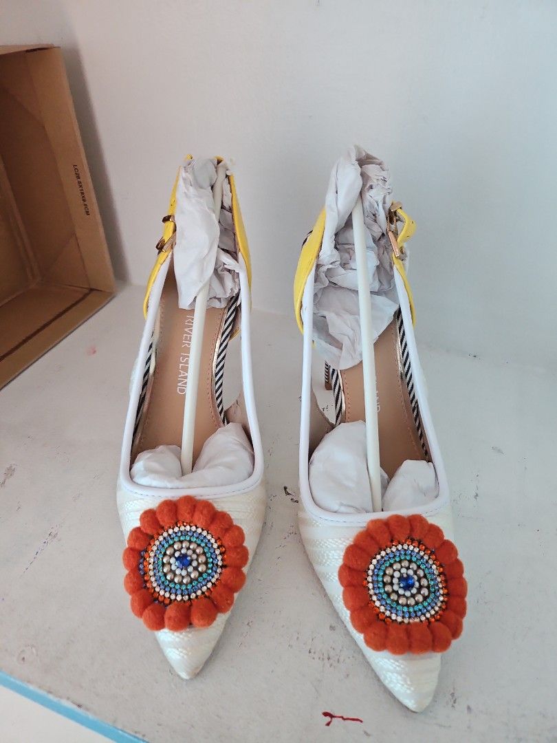 River Island Pumps size 37 New
