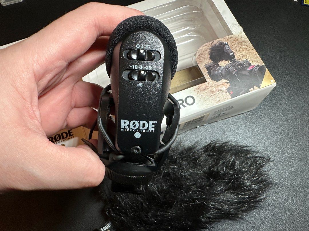 Rode VideoMic Pro Compact VMP Shotgun Microphone with DeadCat Wind muff for VMP, Audio
