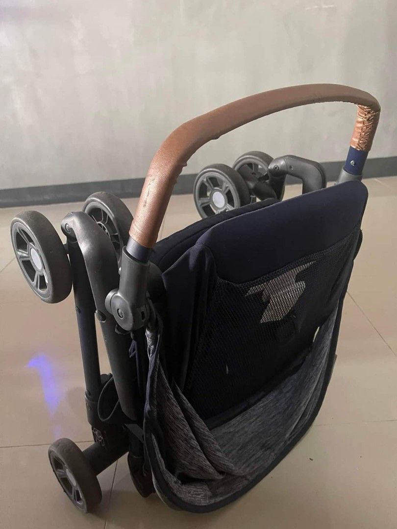 Safety first cube on sale stroller
