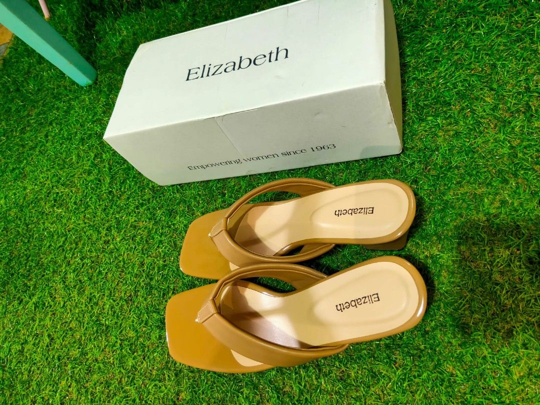 Sandal heels Elizabeth Size 40 Fesyen Wanita Sepatu di Carousell