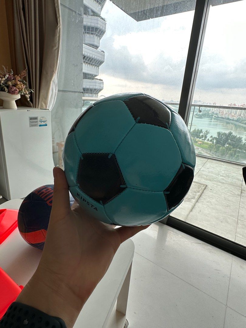 Set of Decathlon Kipsta Football Training Flat Markers & Training Cones