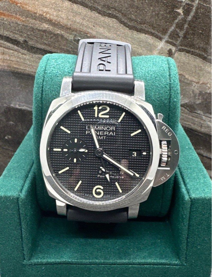 SOLD 2015 Panerai pam537 pam00537 Pam 537 gmt power reserve