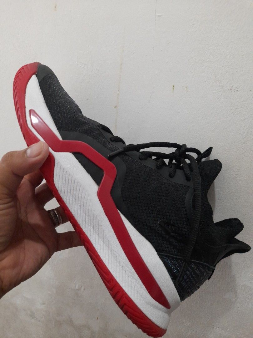 ST1 Shoes Scottie Thompson The Shot on Carousell