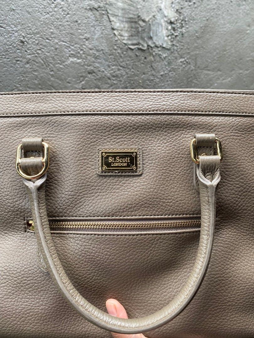 St Scott Korean Preloved Bag on Carousell