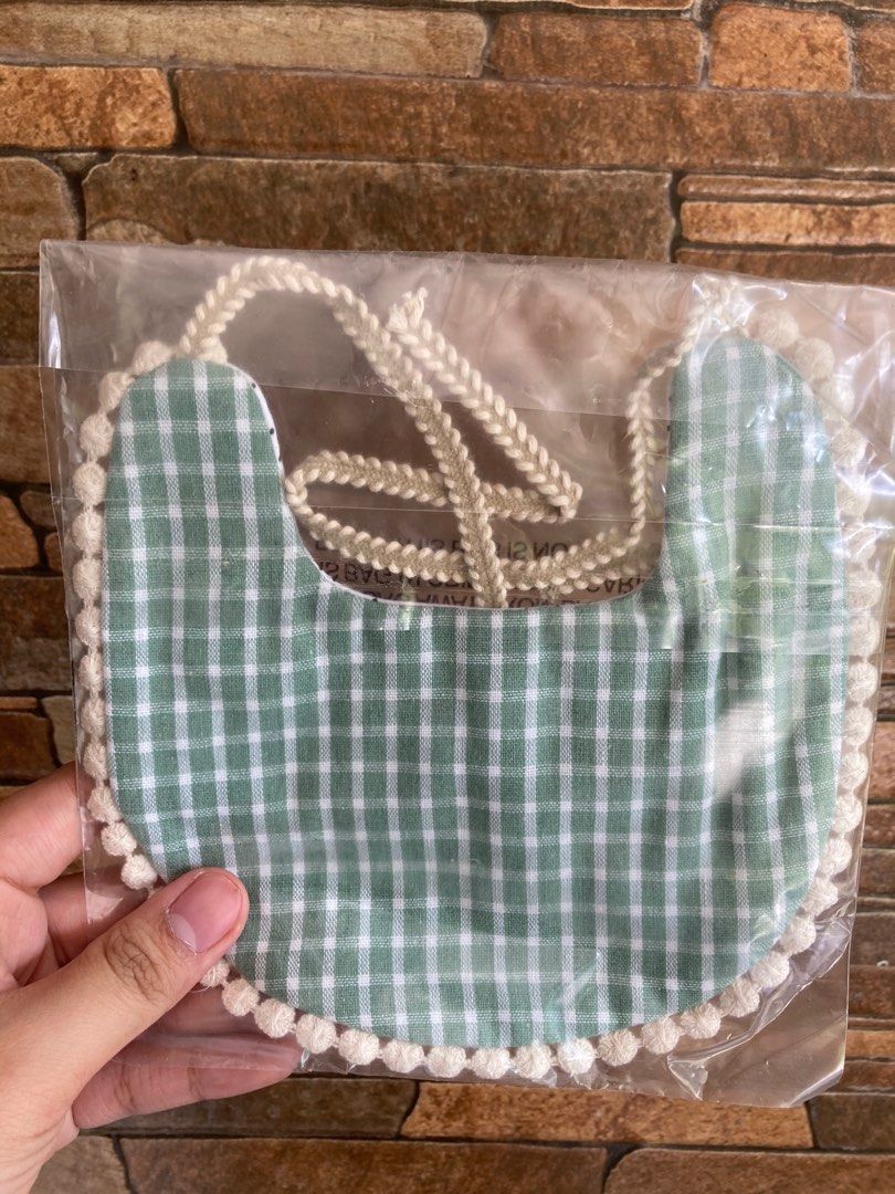 Stylish Reversible Bibs (Category: Breastfeeding & Bottle Feeding) located in Batangas. Submitted by marsell_2020 (Listing ID 1251480892, Image 2). Description: Take all for 300!! Rfs: Need to declutter.