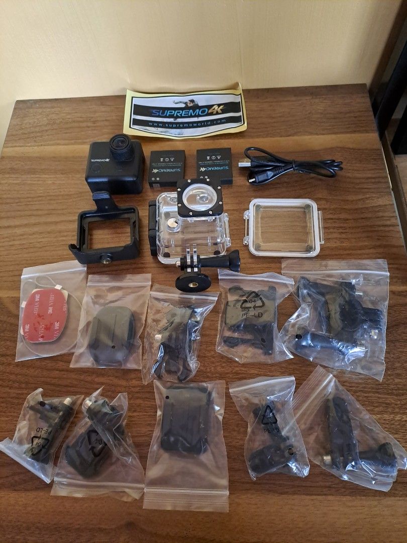 Supremo 4K (Category: Cameras) located in Batangas. Submitted by decluterring_tita (Listing ID 1251500438, Image 3). Description: *Used only once, lady owned *All accesories in the picture included *Jackpod included *No case.