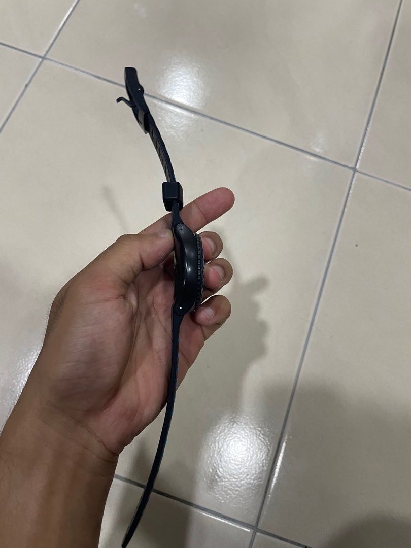 Samsung level best sale u rubber broken