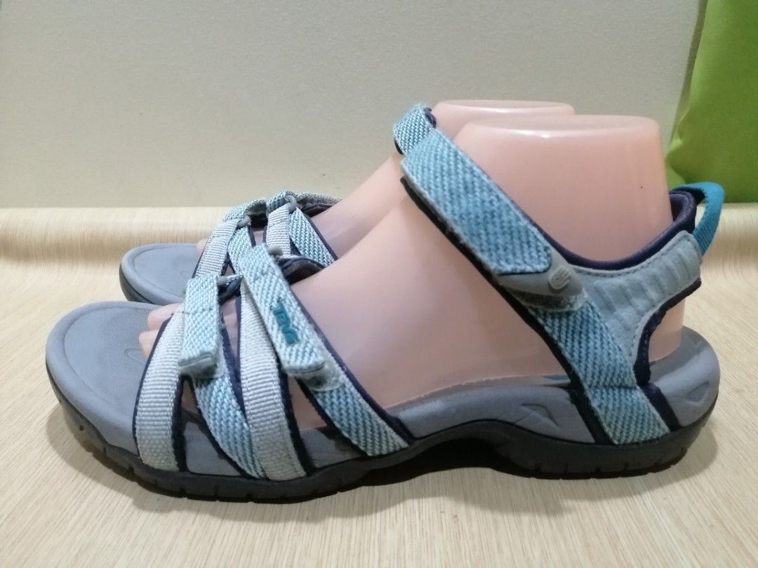Teva Size 9 Women Hiking Sandals