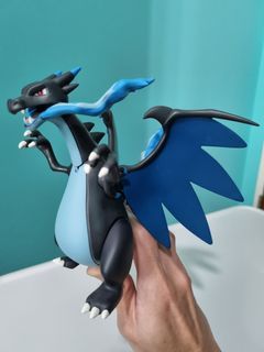 Pokemon Pose XY Mega Evolution Figure Tomy - Mega Charizard X 