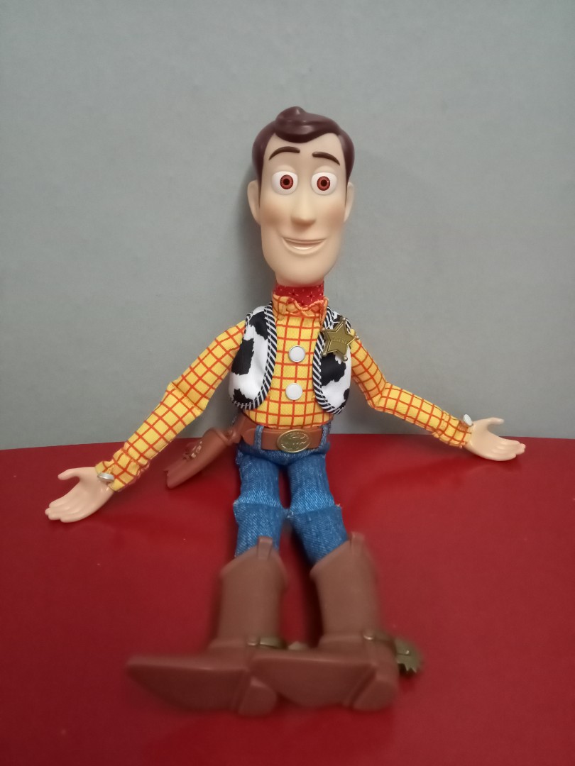 Toy Story Signature Collection Woody The Sheriff Talking Speaking Figures  Doll