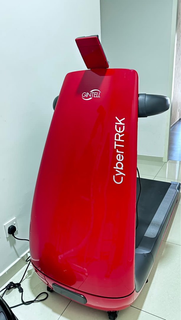 TREADMILL TIPTOP CONDITION, Sports Equipment, Exercise & Fitness