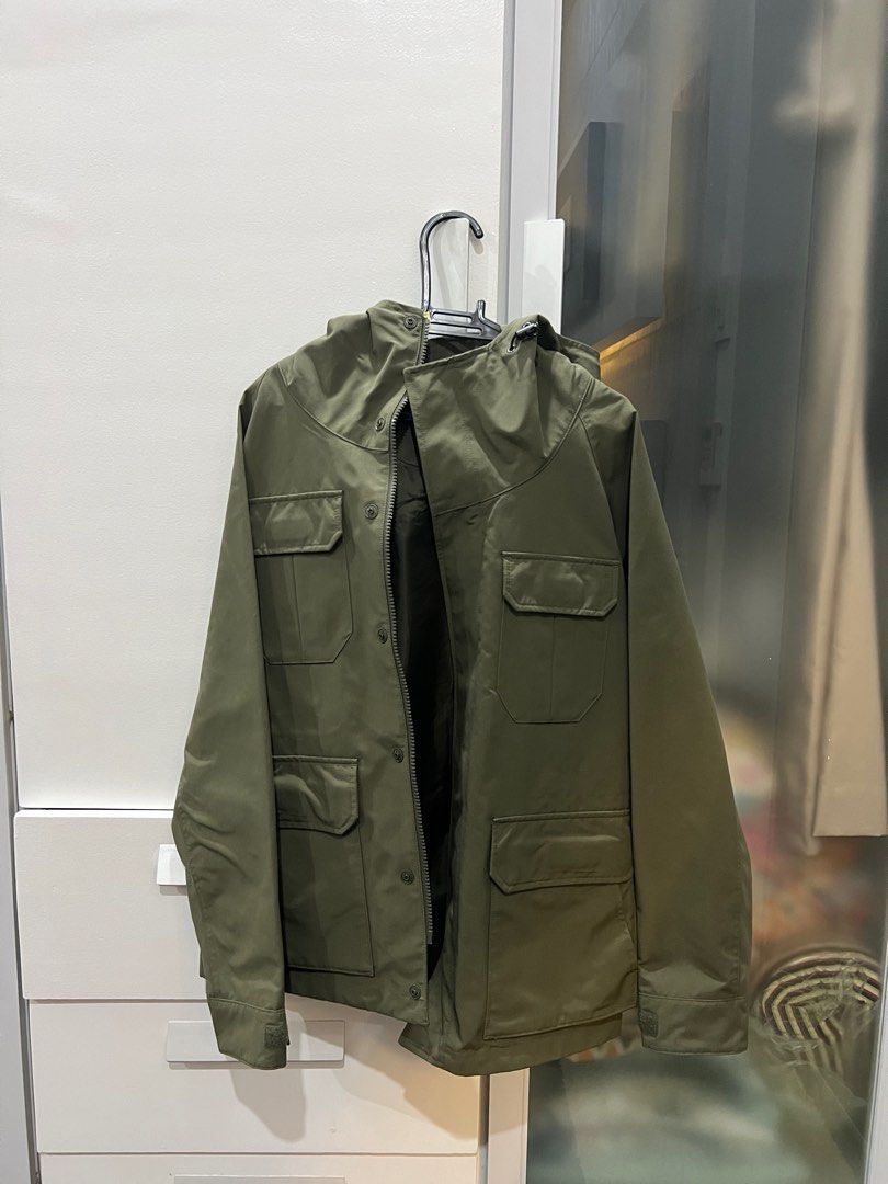 Military on sale jacket uniqlo