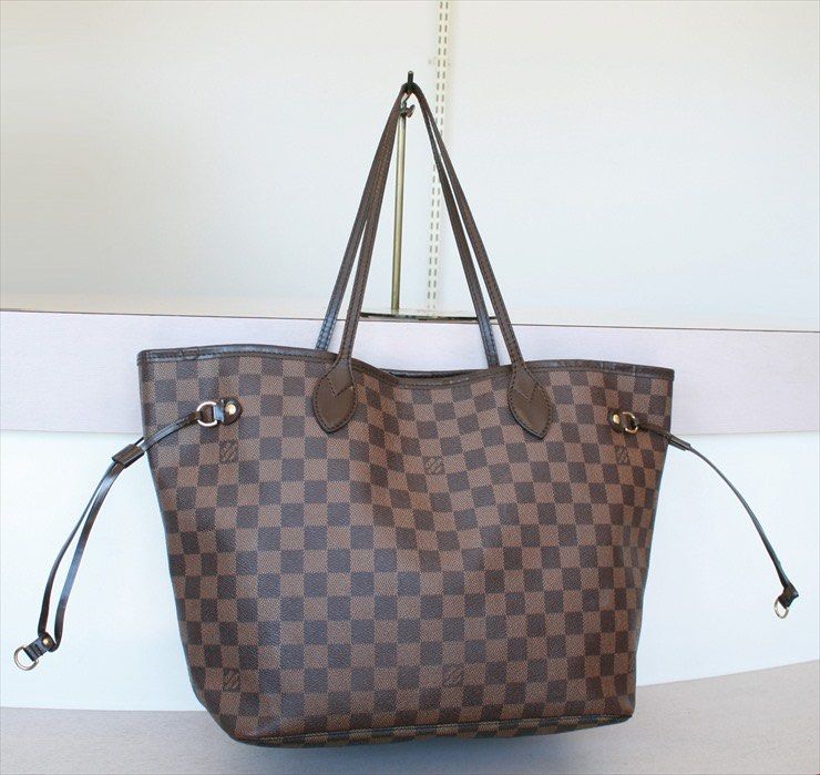 URGENT SALE!!! Authentic LV Neverfull MM Damier Ebene, Luxury, Bags &  Wallets on Carousell