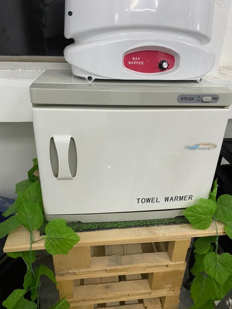 Used Towel Warmer for barber/salon, Everything Else, Others on Carousell