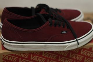 Vans Authentic Merah Maroon