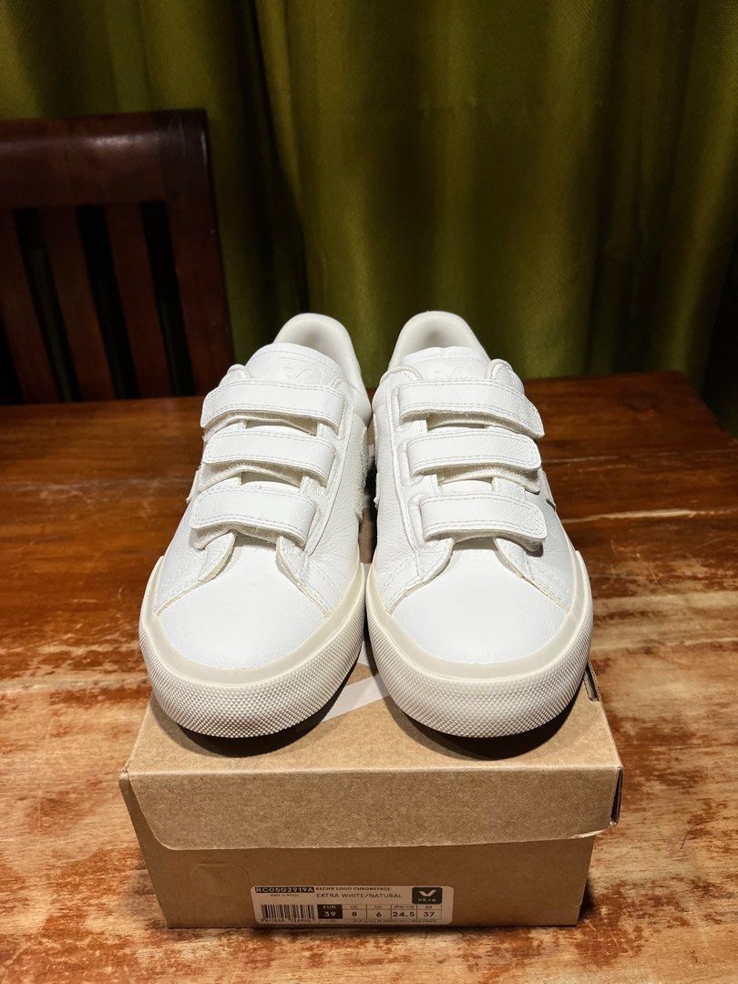 Veja touch on sale strap sneakers