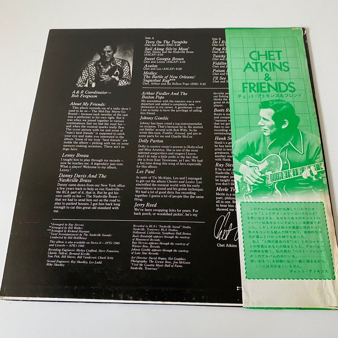 Chet Atkins – The Best Of Chet Atkins And Friends (1977 Japan Pressing),  Hobbies & Toys, Music & Media, Vinyls on Carousell