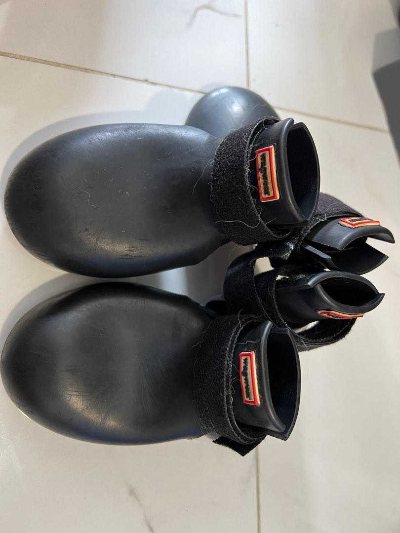 Wagwellies by Wagwear Dog boots L size, Pet Supplies, Homes & Other