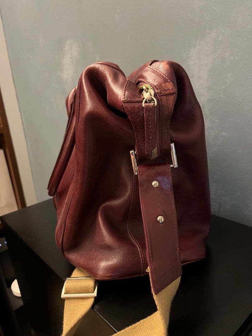 Want Les Essentiels Maroon Leather Bag Women s Fashion Bags