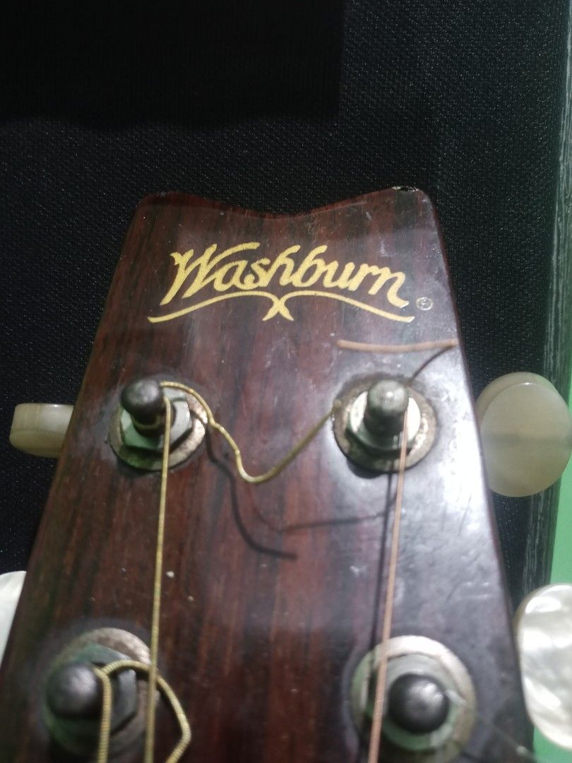 Washburn D11 TR, Musik & Media, Alat di Carousell