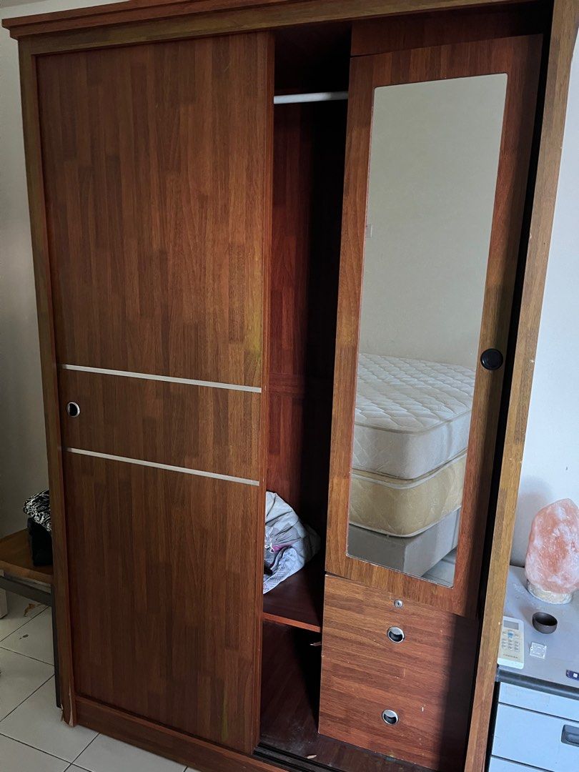Second hand sale wardrobe with mirror
