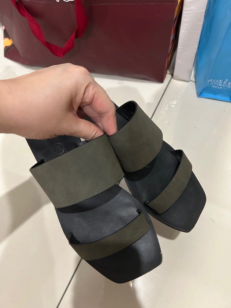 Forest green 2025 sandals
