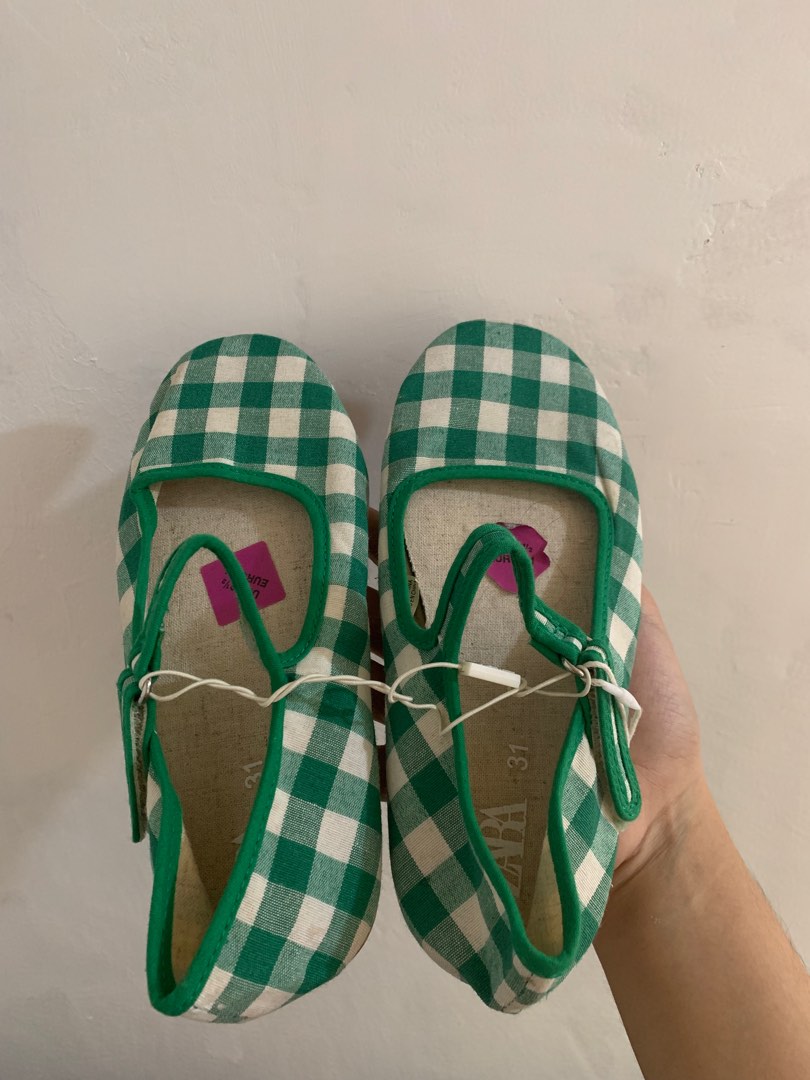 Zara best sale sandals uk