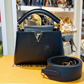 LOUIS VUITTON CAPUCINES BB REVIEW  Price, What fits inside, Mod shots &  more 
