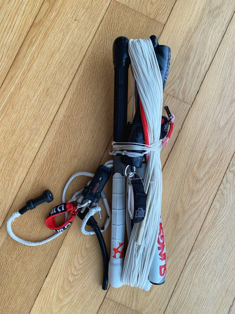 2 Kitesurf Kites Slingshot RPM 9m & 7m + 1 Bar Slingshot Compstick