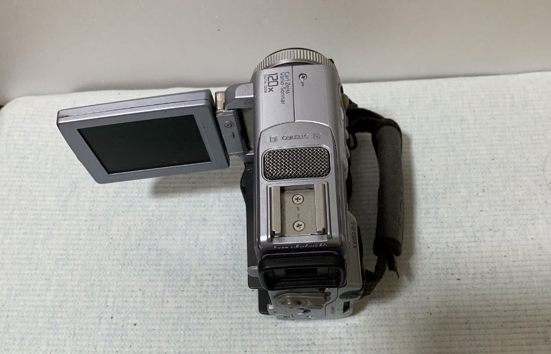 索尼 Sony 數位液晶攝錄放影機 迷你攝錄放影機 手持攝錄放影機  僅附一顆電池 無其他配件(二手台北現貨 ） 照片瀏覽 3