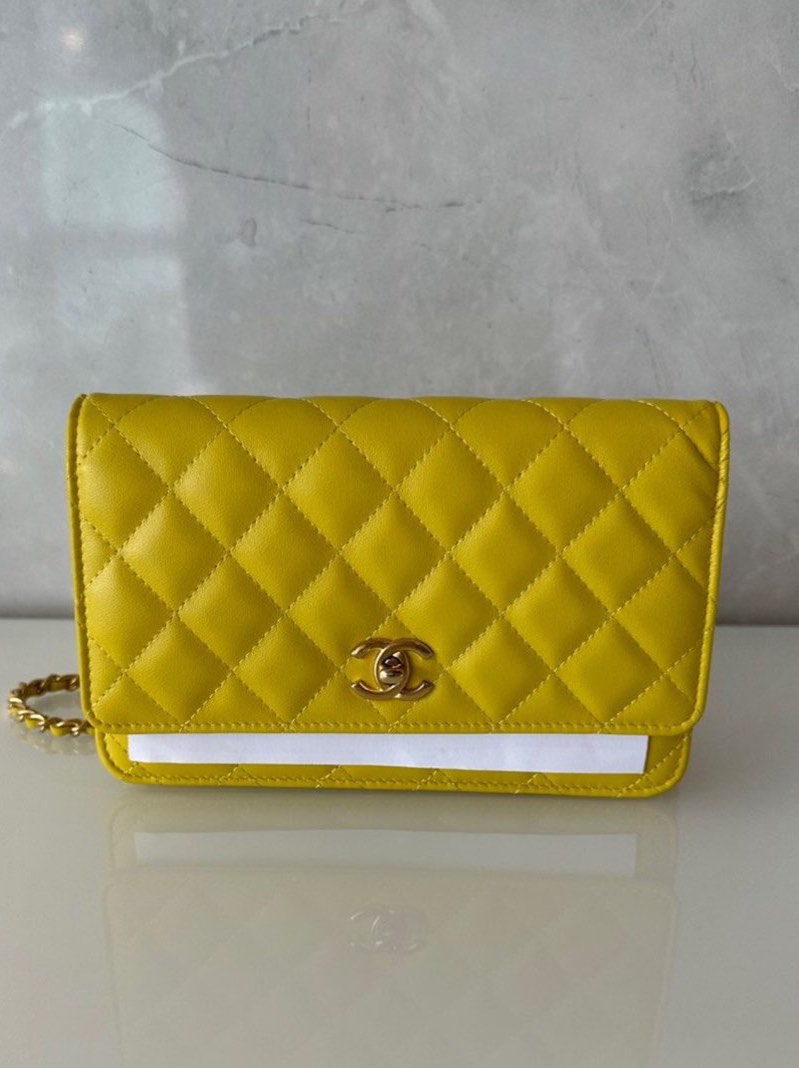 Chanel woc yellow outlet