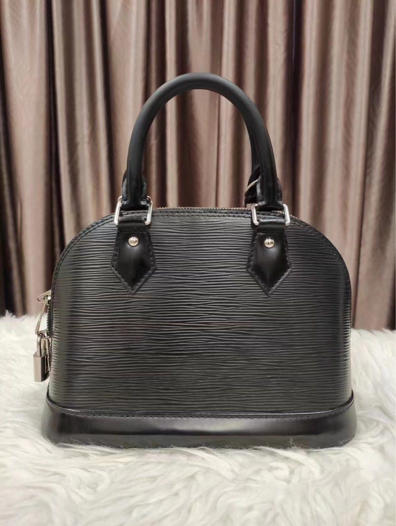 Lv alma hot sale black epi leather