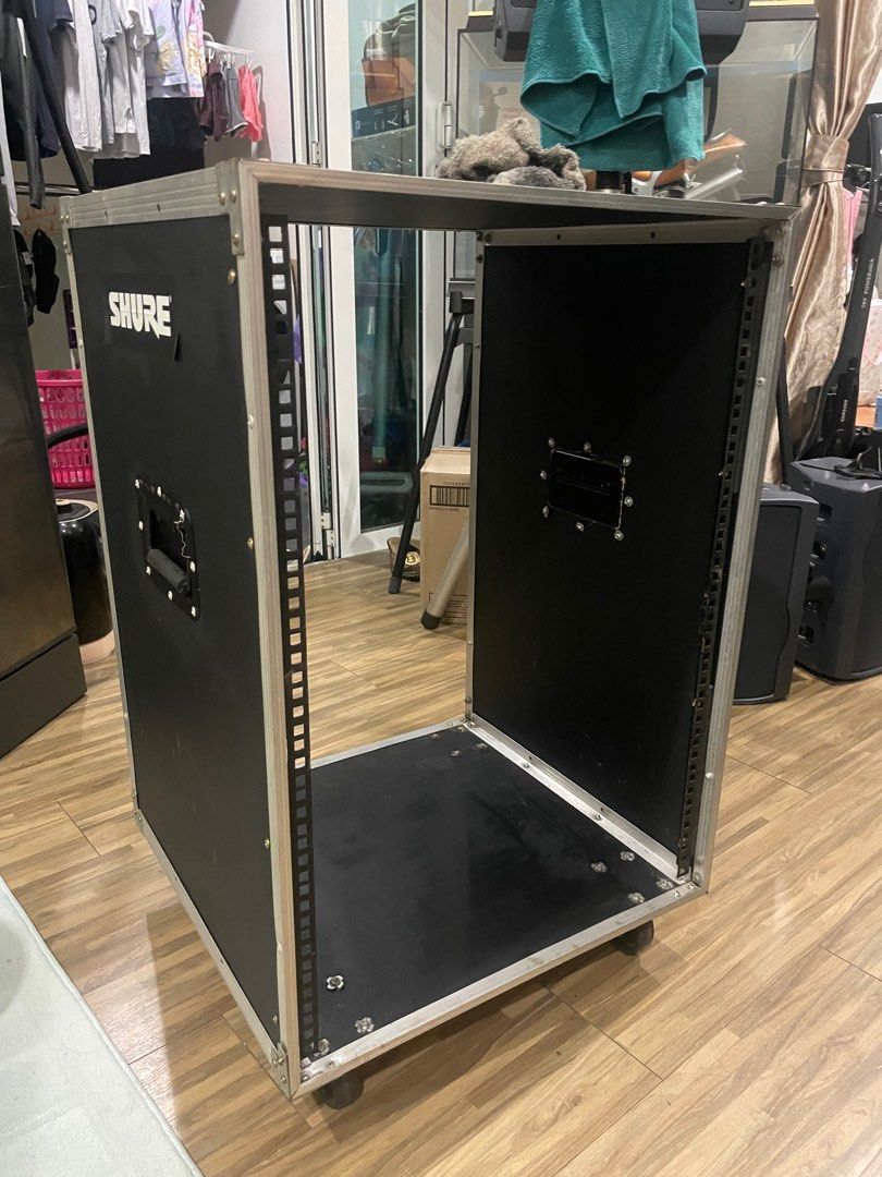 Amplifier rack with roller, Audio, Other Audio Equipment on Carousell