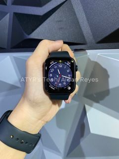 Apple Watch SE 2022 44mm & Warranty Until July 1, 2024